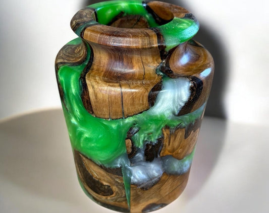 Hybrid Apple Vase